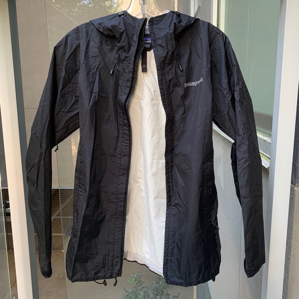 Patagonia Waterproof  Torrentshell Rain Jacket